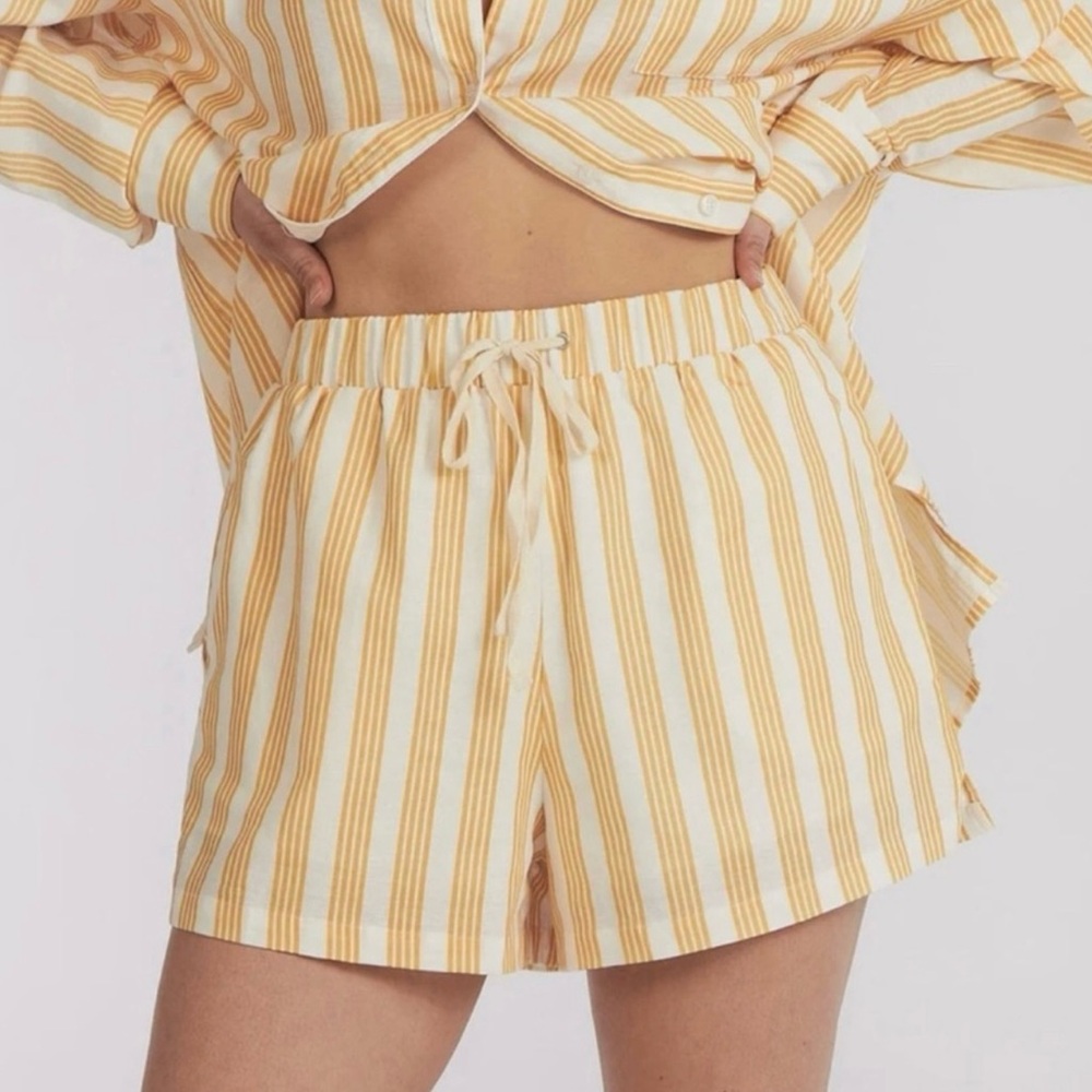 Charlie Holiday/Anthropologie Isabelle Shorts Size‎ 8/Large